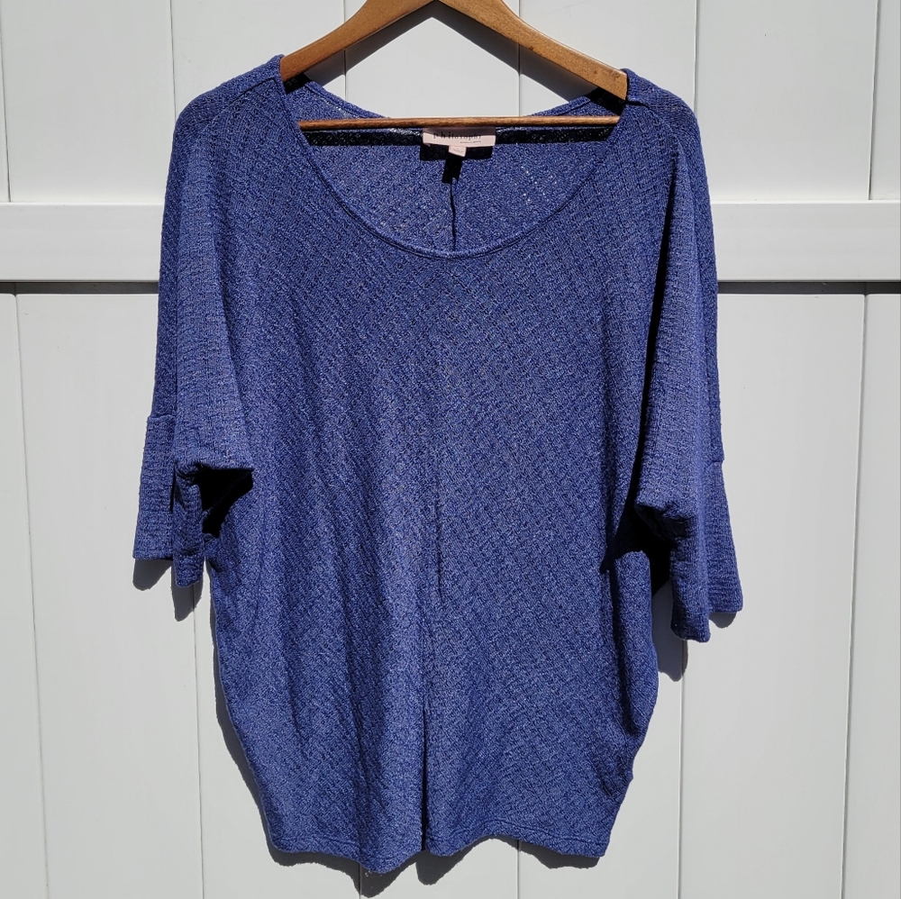 Lightweight top - Picture 2 of 4